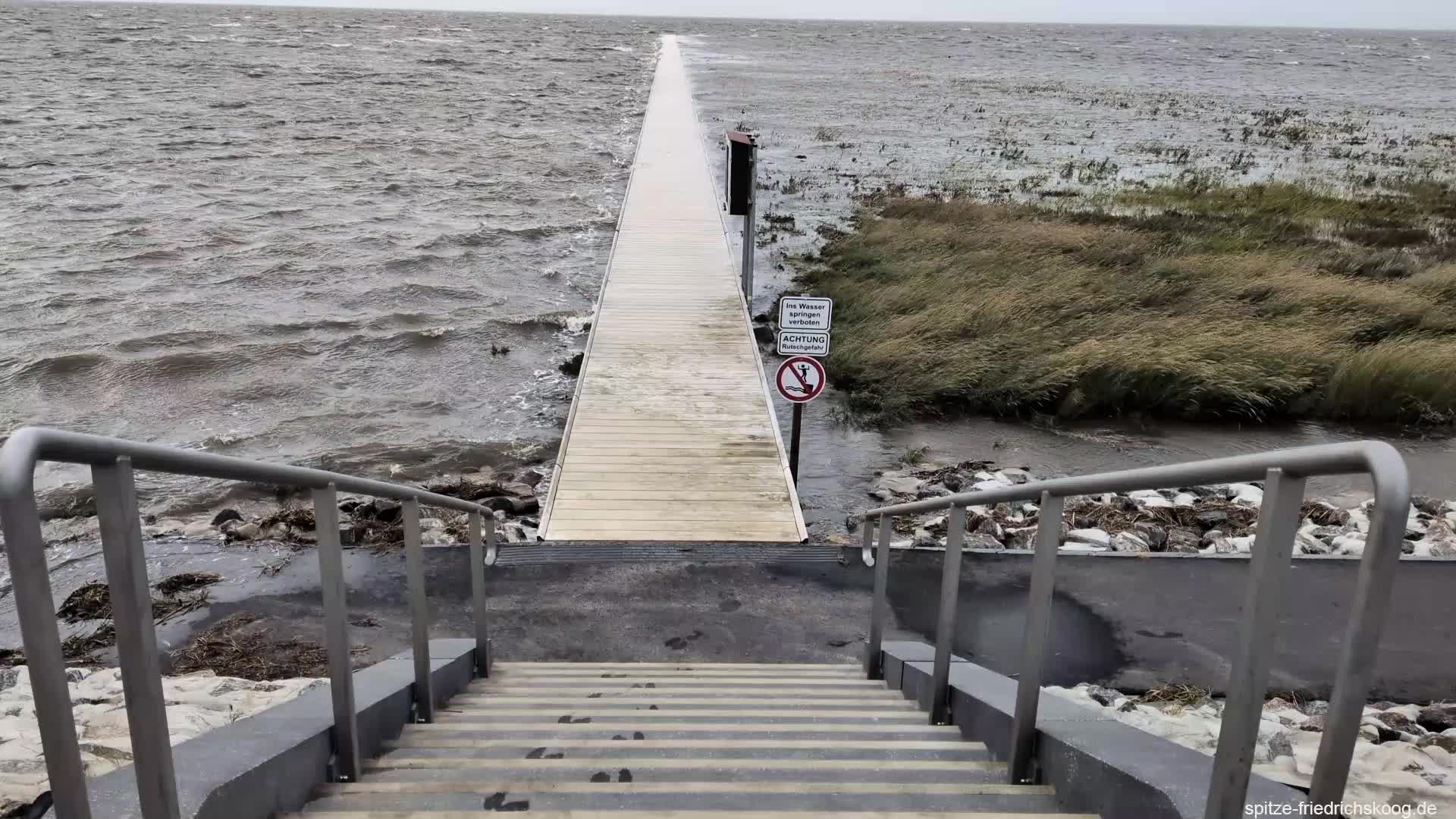 Die Nordbuhne an der Spitze Friedrichskoog