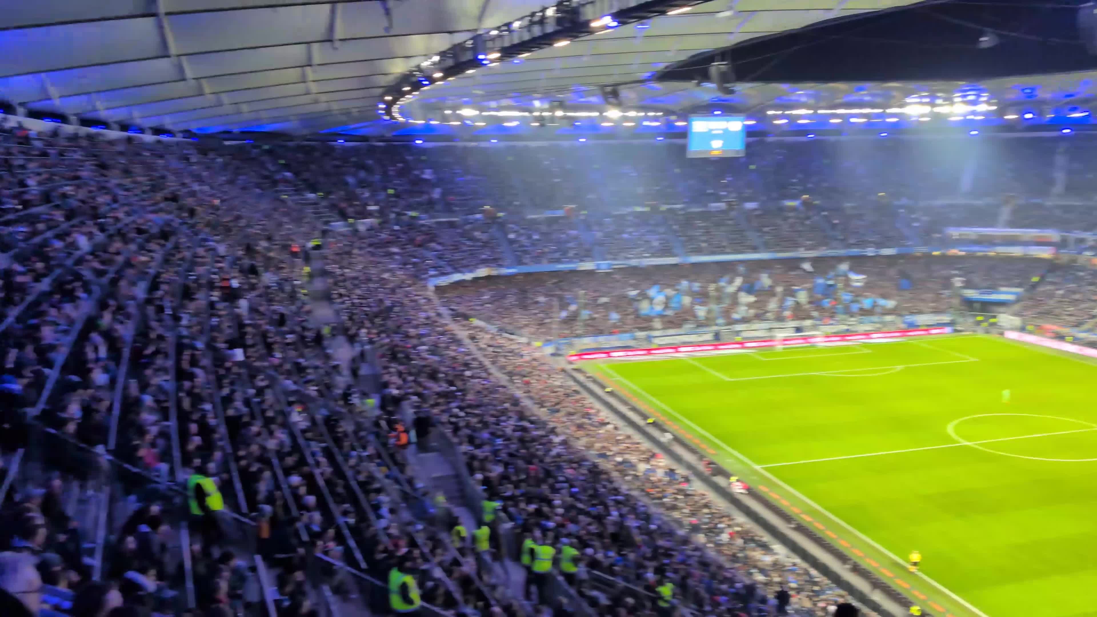 Hamburger SV   vs. Bayer Leverkusen 0:1